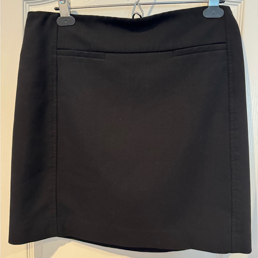 Ann Taylor Loft Fully Lined Women's Slight A-Line Skirt, Black, Size 8